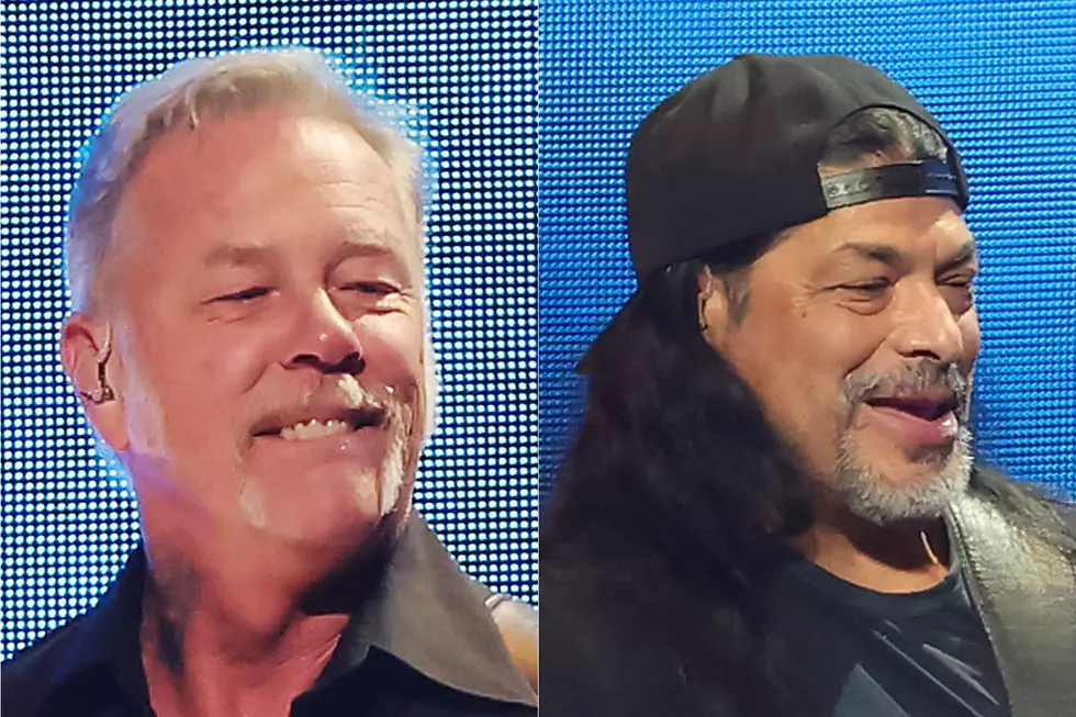 ‘I’d Still Be Looking for a Lars’ – James Hetfield + Robert Trujillo Name Jobs They’d Do If They Weren’t in Metallca