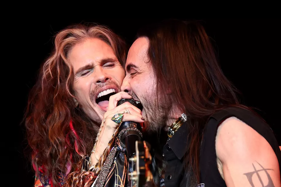 Watch Steven Tyler Sing Aerosmith Classics in Return to Stage